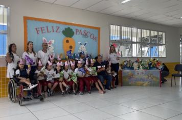 Foto - PREFEITURA DE CAJATI REALIZA ENTREGA  DE OVOS DE PÁSCOA E MIMOS ESPECIAIS!