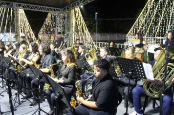 Foto - ABERTURA OFICIAL DO NATAL ENCANTADO ACONTECEU NA NOITE DESTE SÁBADO (7/12)