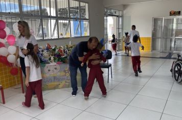 Foto - PREFEITURA DE CAJATI REALIZA ENTREGA  DE OVOS DE PÁSCOA E MIMOS ESPECIAIS!