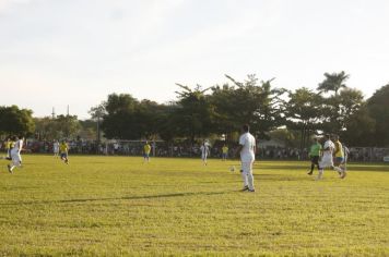 Foto - JOGO COMEMORATIVO COM EX-CRAQUES DA SELEÇÃO BRASILEIRA- CAJATI, 31 ANOS