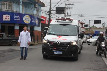 Foto - 1ª Caminhada pela Inclusão Cordão de Girassol 