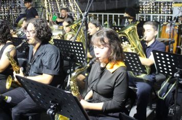 Foto - ABERTURA OFICIAL DO NATAL ENCANTADO ACONTECEU NA NOITE DESTE SÁBADO (7/12)