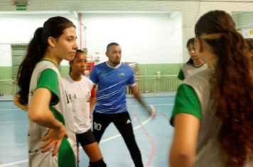 Foto - Campeãs da fase Sub-Regional dos Jogos Abertos da Juventude 2023 realizam amistoso em Cajati