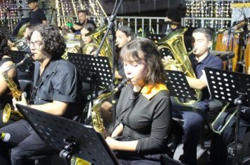 Foto - ABERTURA OFICIAL DO NATAL ENCANTADO ACONTECEU NA NOITE DESTE SÁBADO (7/12)