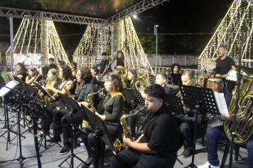 Foto - ABERTURA OFICIAL DO NATAL ENCANTADO ACONTECEU NA NOITE DESTE SÁBADO (7/12)