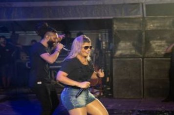 Foto - Shows com Paula Mattos e Cleito Camargo