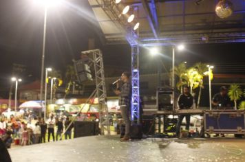 Foto - Cajati comemora o Dia Internacional da Dança apresentando um espetáculo na Praça da Bíblia