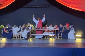 Foto - PAIXÃO DE CRISTO EMOCIONA CERCA DE 1500 MIL PESSOAS NA PRAÇA DA BÍBLIA