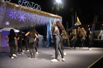 Foto - ABERTURA OFICIAL DO NATAL ENCANTADO ACONTECEU NA NOITE DESTE SÁBADO (7/12)