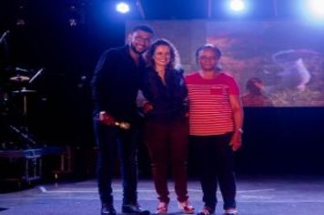 Foto - Espetáculo Rei Leão e banda Projeto X