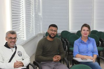 Foto - Professores da Secretaria de Educação de Cajati recebem Certificação do Curso de Robótica