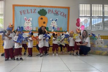 Foto - PREFEITURA DE CAJATI REALIZA ENTREGA  DE OVOS DE PÁSCOA E MIMOS ESPECIAIS!