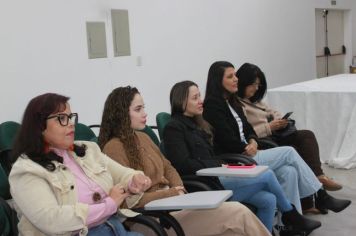 Foto - Professores da Secretaria de Educação de Cajati recebem Certificação do Curso de Robótica