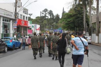 Foto - 1ª Caminhada pela Inclusão Cordão de Girassol 