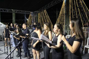 Foto - ABERTURA OFICIAL DO NATAL ENCANTADO ACONTECEU NA NOITE DESTE SÁBADO (7/12)