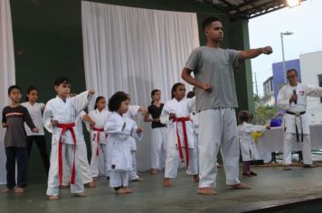 Foto - APAE CAJATI COMEMORA OS 25 ANOS DE EXISTÊNCIA NA PRAÇA DA BÍBLIA