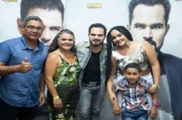Foto - Shows com Zezé Di Camargo e Luciano e Thiago & Emerson