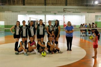 Foto - Campeãs da fase Sub-Regional dos Jogos Abertos da Juventude 2023 realizam amistoso em Cajati