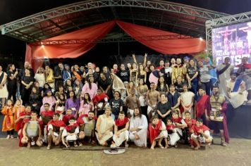 Foto - PAIXÃO DE CRISTO EMOCIONA CERCA DE 1500 MIL PESSOAS NA PRAÇA DA BÍBLIA