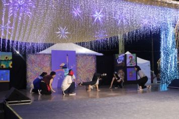 Foto - ABERTURA OFICIAL DO NATAL ENCANTADO ACONTECEU NA NOITE DESTE SÁBADO (7/12)