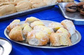 Foto - Degustação dos alimentos produzidos pela Biomassa de Banana como sugestão para merenda escolar do município 