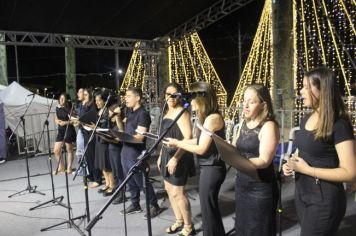 Foto - ABERTURA OFICIAL DO NATAL ENCANTADO ACONTECEU NA NOITE DESTE SÁBADO (7/12)