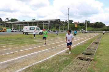 Foto - Torneio de Atletismo entres as APAES do Vale do Ribeira