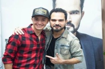Foto - Shows com Zezé Di Camargo e Luciano e Thiago & Emerson