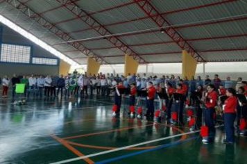 Foto - Inauguração da Quadra Poliesportiva Jardim Ana Maria