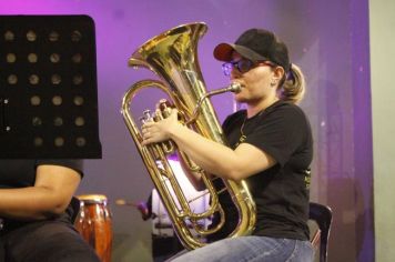 Foto - 4º MOVIMENTO CULTURA NA PRAÇA FOI UM ESPETÁCULO DE TALENTOS DO MUNICÍPIO