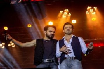 Foto - Shows com Zezé Di Camargo e Luciano e Thiago & Emerson
