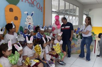 Foto - PREFEITURA DE CAJATI REALIZA ENTREGA  DE OVOS DE PÁSCOA E MIMOS ESPECIAIS!