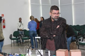 Foto - Professores da Secretaria de Educação de Cajati recebem Certificação do Curso de Robótica