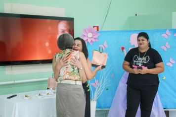 Foto - Residentes do Pró-Idoso participa de evento em homenagem ao dia Internacional da Mulher