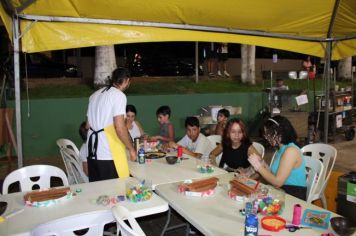 Foto - CIRCUITO SESC NA PRAÇA DA BÍBLIA