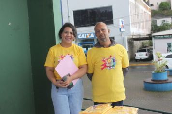 Foto - APAE CAJATI COMEMORA OS 25 ANOS DE EXISTÊNCIA NA PRAÇA DA BÍBLIA