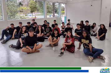 Oficina Livre de Teatro gratuita de Cajati faz sucesso entre público Jovem