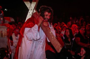 PAIXÃO DE CRISTO EMOCIONA CERCA DE 1500 PESSOAS 