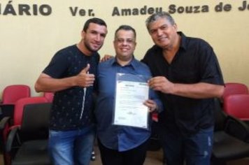 Prefeito de Cajati solicita recurso a Wellington Moura para pavimentação