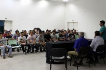 Formatura da primeira turma de Manutenção de Motos em Cajati