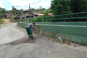Prefeitura de Cajati realiza manutenções na ponte da Barra do Azeite
