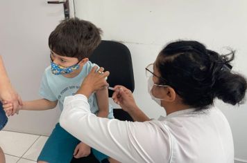 O Movimento Vacina Cajati aconteceu no Bico do Pato, Parafuso e Vila Antunes neste sábado, 9 de julho