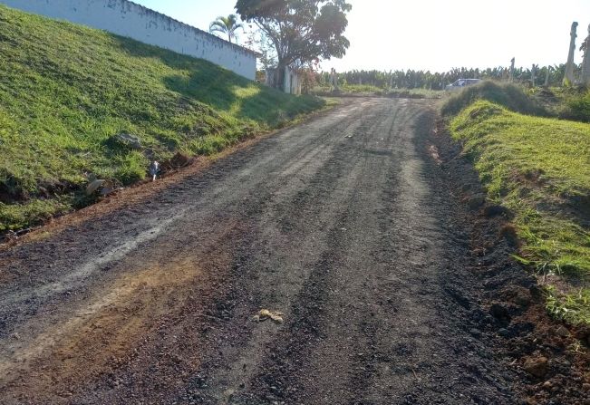 Serviços Municipais realiza melhorias do bairro Areia Preta