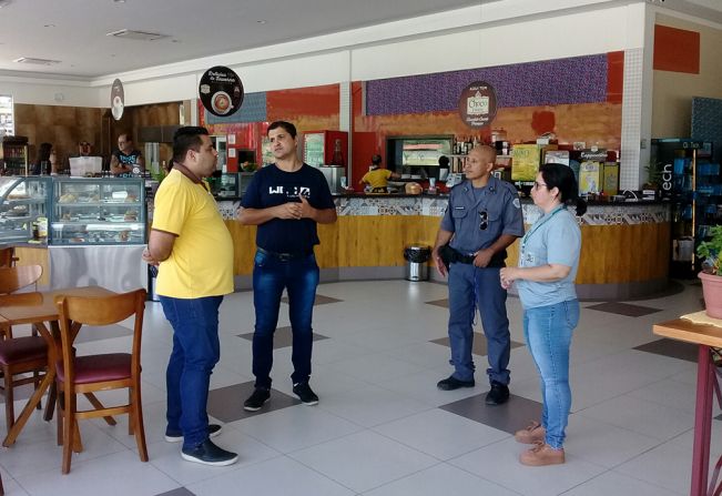 Vigilância em Saúde fiscaliza estabelecimentos de serviços essenciais em Cajati