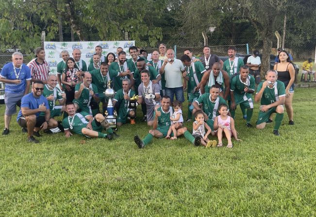 Juventude Cajati 2 é campeã da Copa Jair Galdino de Futebol Cinquentão