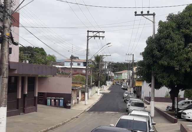 Recapeamento asfáltico na rua doutor Pierre Geisweiller foi finalizada