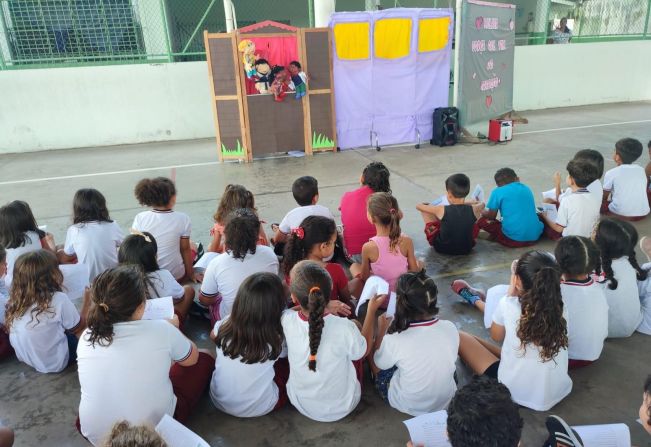 Saúde de Cajati realiza palestra sobre Cultura da Paz e Educação na escola Profª  Maria Da Conceição Rodrigues de Alcântara