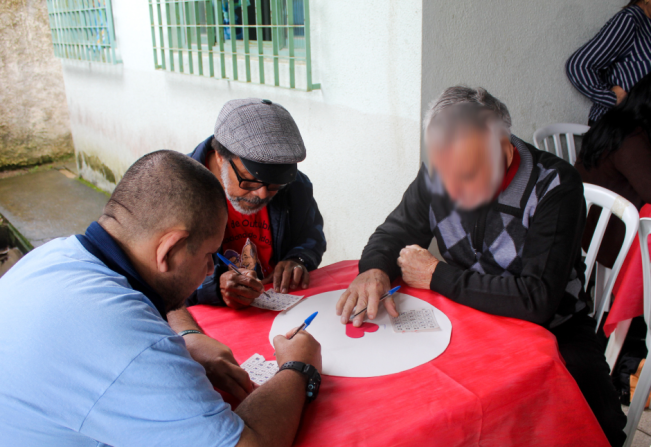 CRAS Vila Antunes realiza Bingo comemorativo ao Dia do Idoso